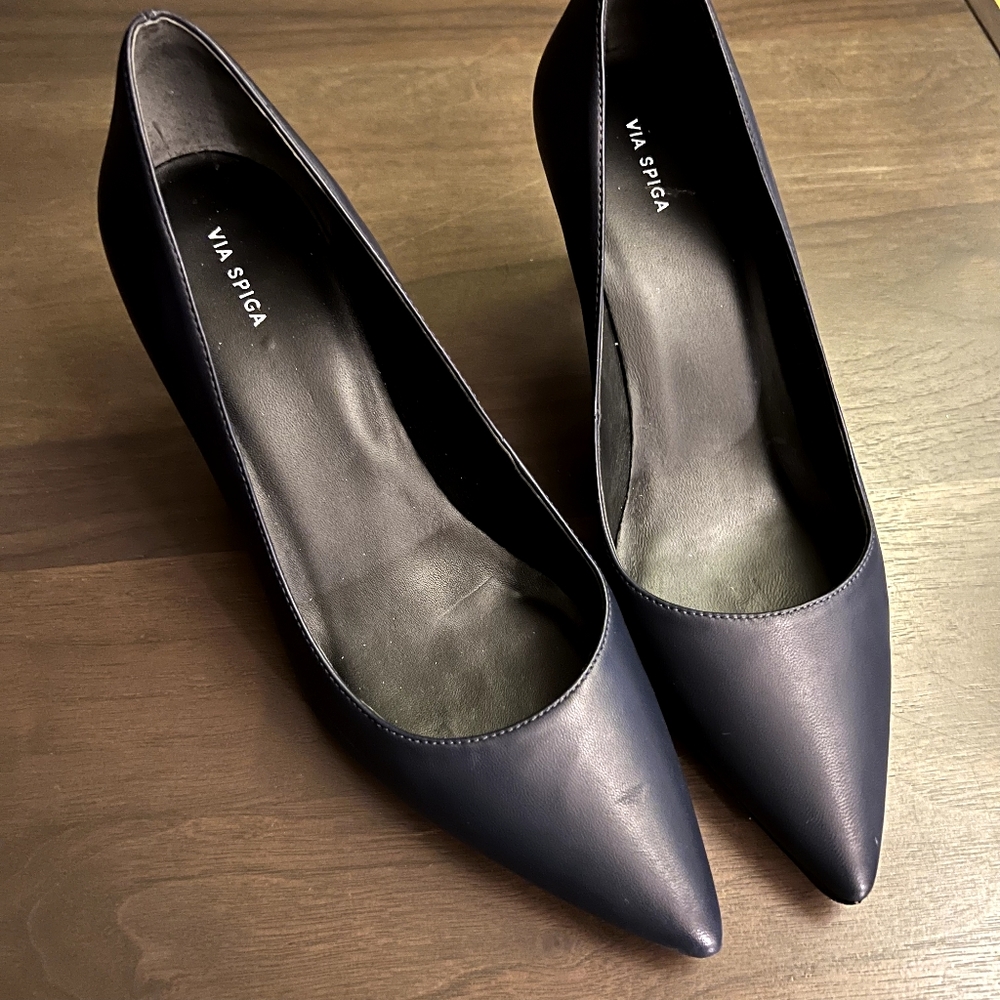 2.5" Gya Blue Via Spiga Pump